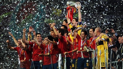 Spain win Euro 2012